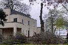 Concerned neighbours in the Durand neighbourhood gathered at 1 St. James for a meeting with councillor Jason Farr over tree and vegetation cutting at the home and concerns over what else might be happening there. Photo by Barry Gray